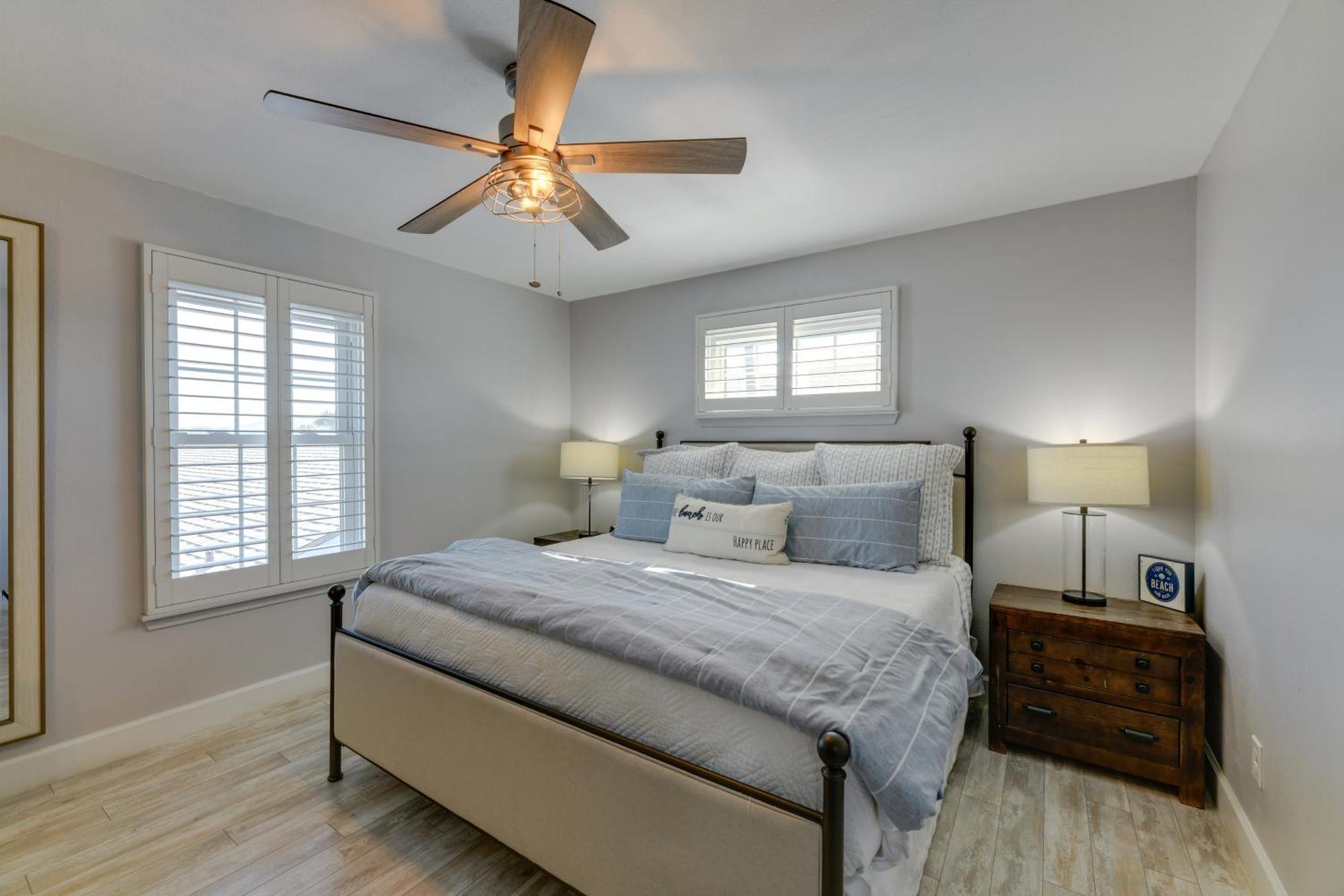 Trendy Port Aransas Home With Private Pool And Deck! Ngoại thất bức ảnh