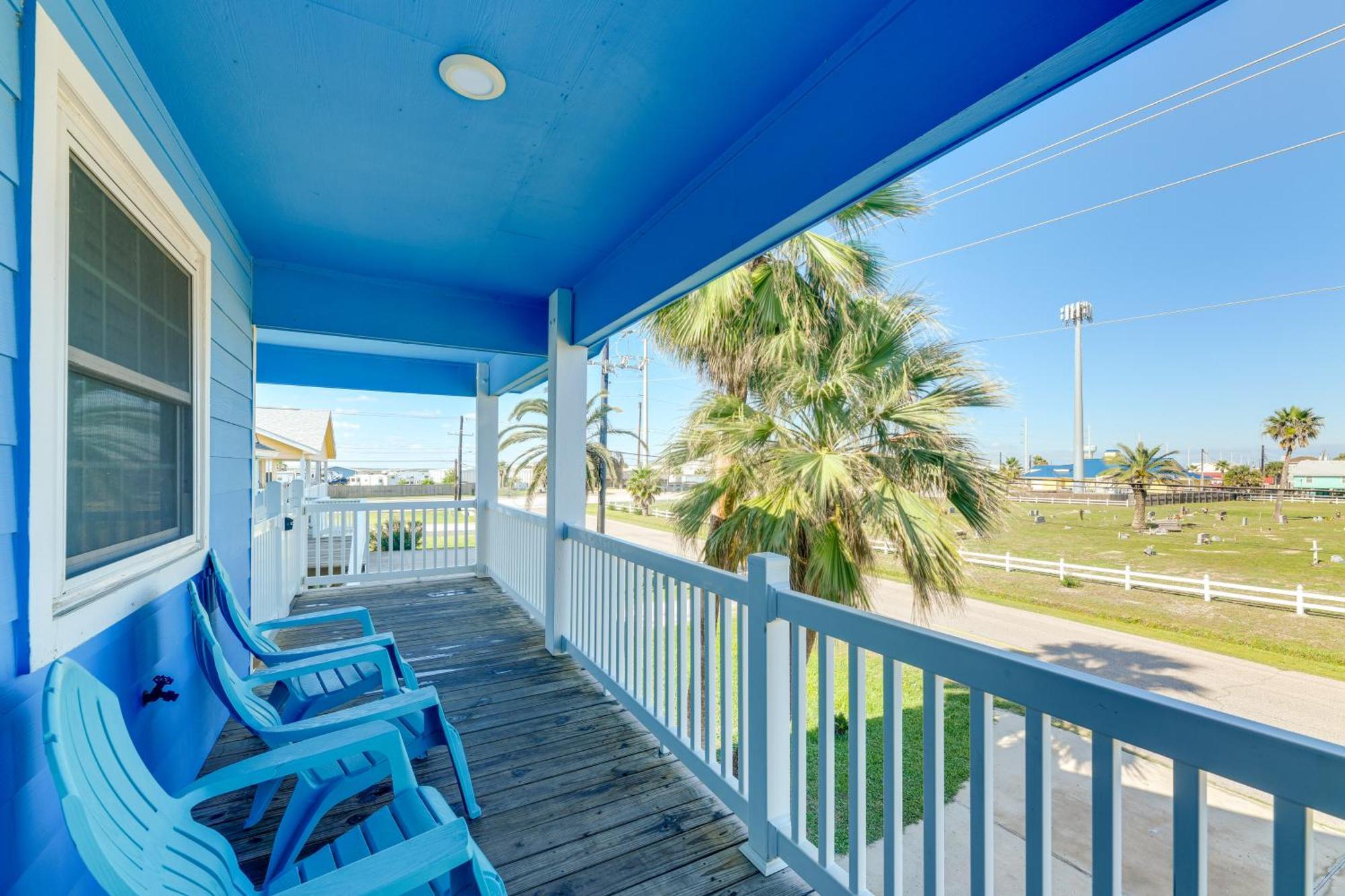 Trendy Port Aransas Home With Private Pool And Deck! Ngoại thất bức ảnh